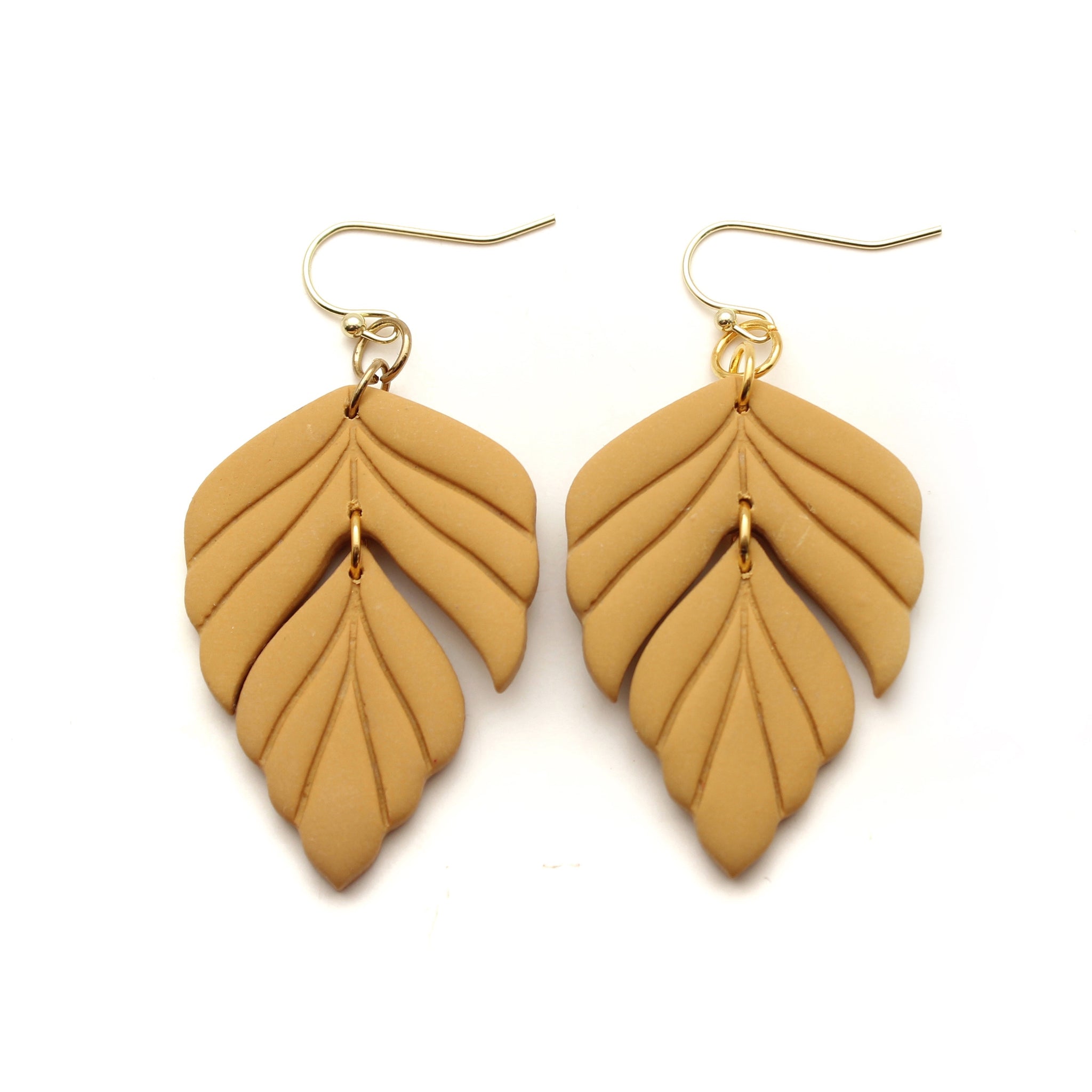 Pollen Foliage Dangle Earrings